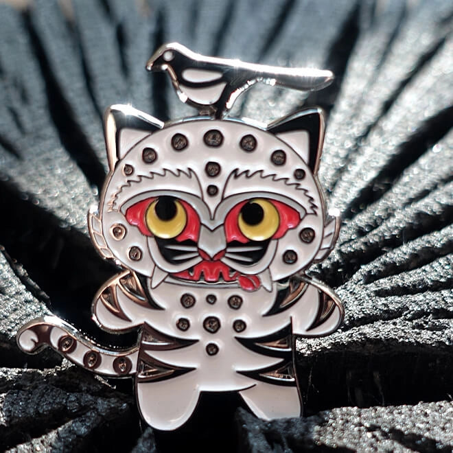 MU:DS - cute Magpie-Tiger pins and Korean museum goods featuring a gat (traditional Korean hat)